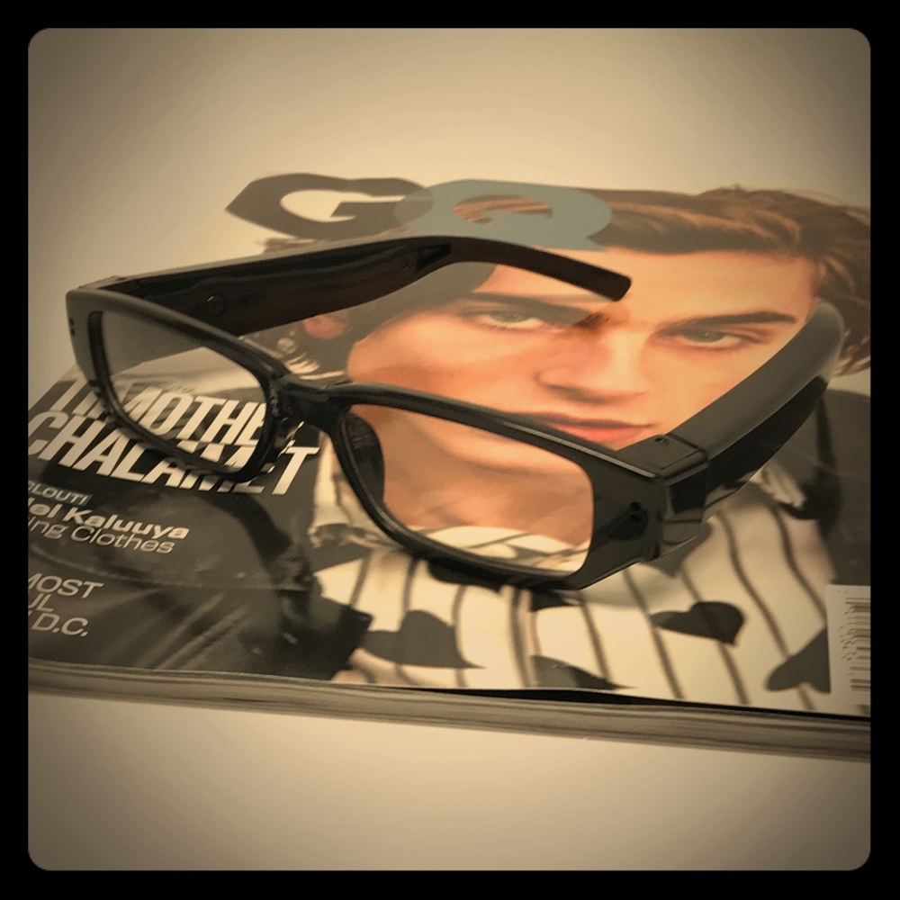 Spy glasses with hidden camera